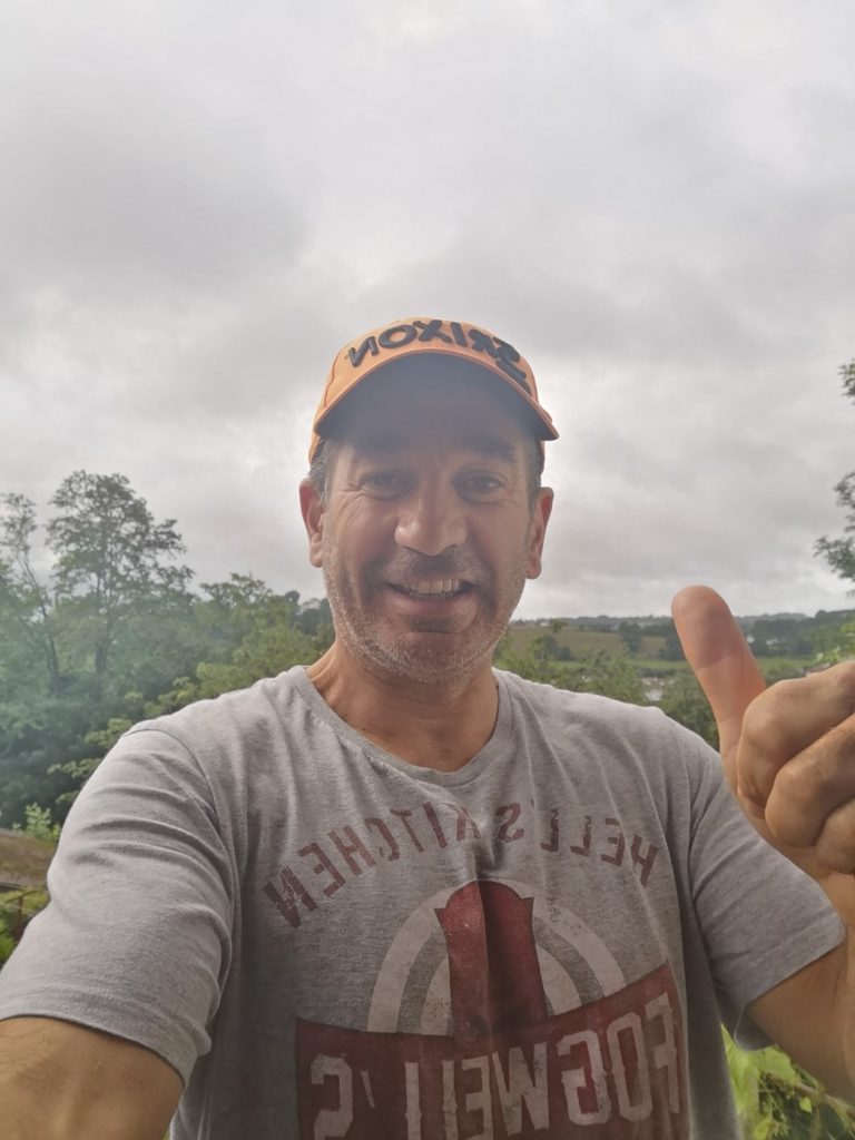 À propos de Tony Sport Coach sportif - Personal trainer. Coach sportif en salle. Professeur de natation (Maître-nageur sauveteur). Instructeur de Pilates. Professeur de stretching. Coach circuit training.